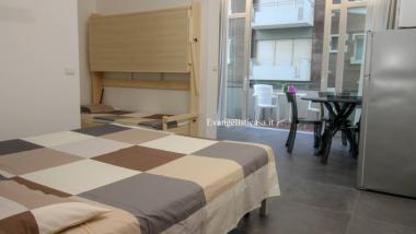 Camera con letto e balcone presso Evangelisti Casa | Bellaria-Igea Marina