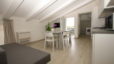 Zona giorno luminosa in Evangelisti Casa Bellaria-Igea Marina