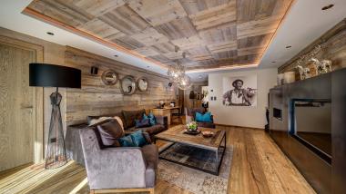 Mountain-Chalet