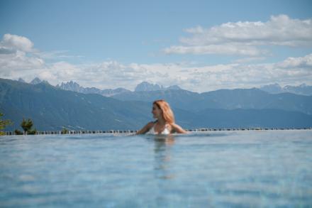 Tratterhof Mountain Sky Hotel