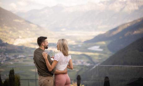Couple Escape -15%
