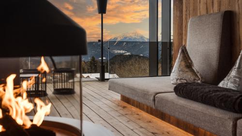 Friends & Regular Guests Week