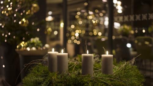 CELEBRATE CHRISTMAS AT LA MAIENA