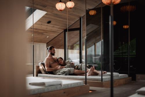 Luxury Long Stay (7=6)