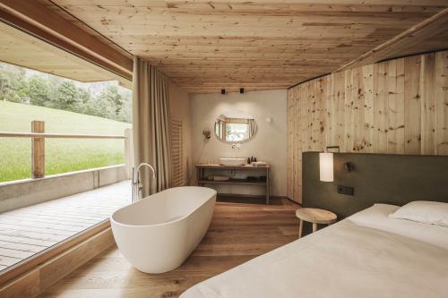 Bio-Forest Suite Deluxe