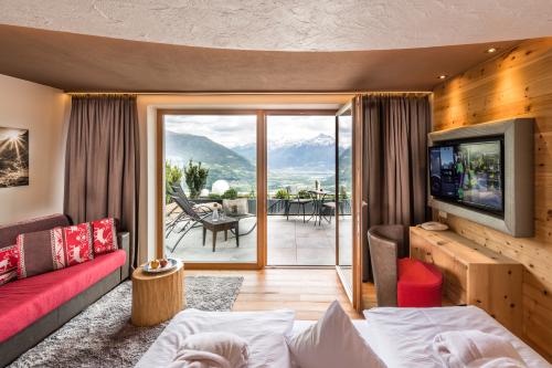 Piz Lun suite with additional room