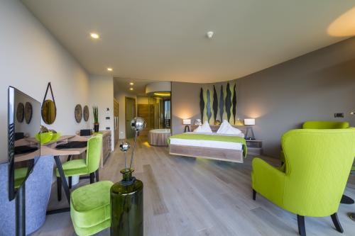 Suite Zypresse 3 floor