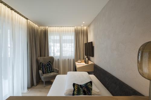 Sparrow nest single room