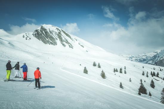 Skiing in the sun