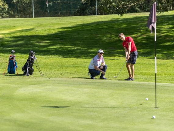 GOLF WEEK