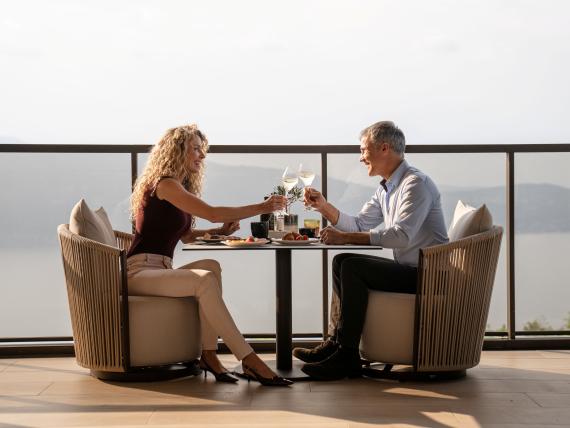 Deluxe für Zwei – August am See