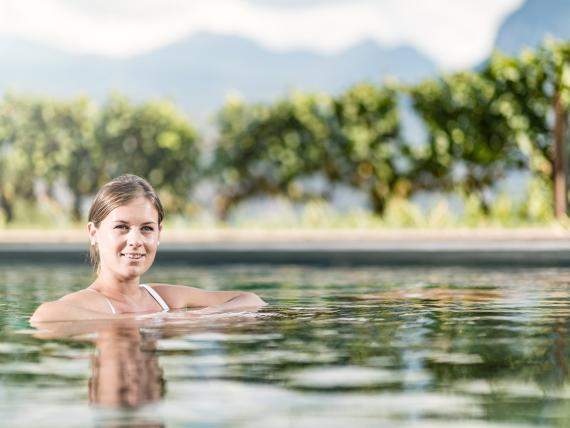 Sommer-Feeling Pur: Panorama, Pool & Dolce Vita!