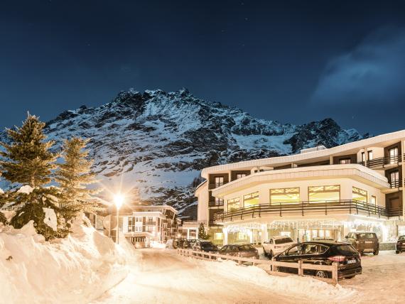 Cervinia, si parte