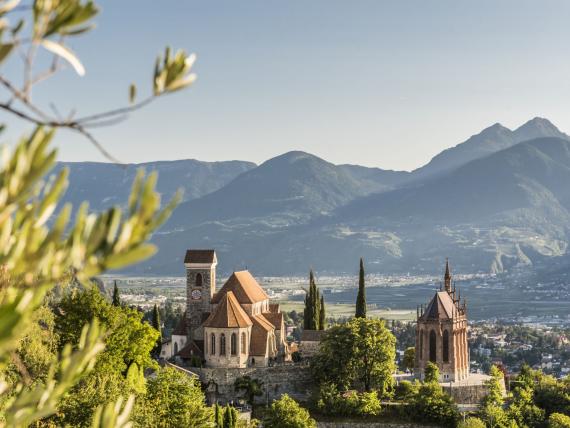 Sole, Ferie d'agosto e molto di piú