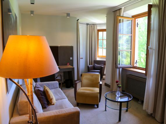 Suite 