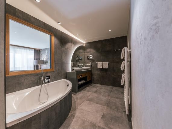 Suite Dolomiten