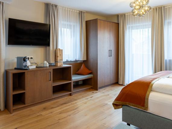 Alpine Junior Suite