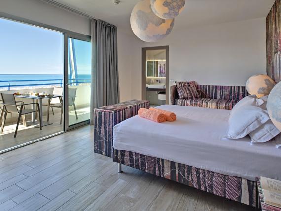 Camera con vista mare e balcone al Bibione Palace Hotel