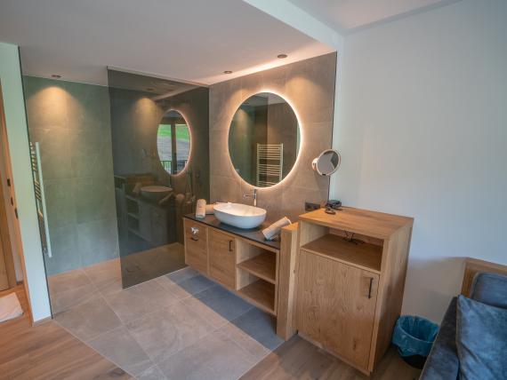 NEU! Nature Deluxe Suite