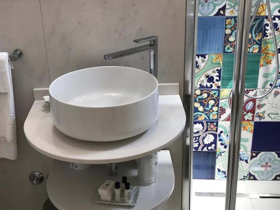 Junior Suite Boutique con Jacuzzi in terrazza privata – Giardino pensile
