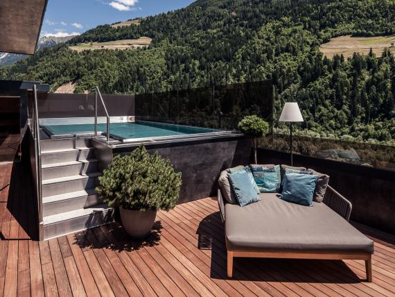 Mountain-Chalet