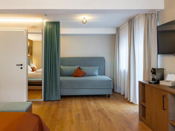 Alpine Junior Suite