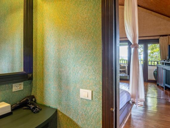 Royal Jacuzzi Villa Balcony