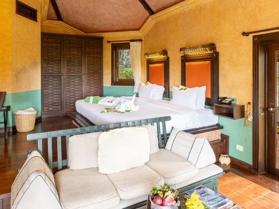 Superior Jacuzzi Villa