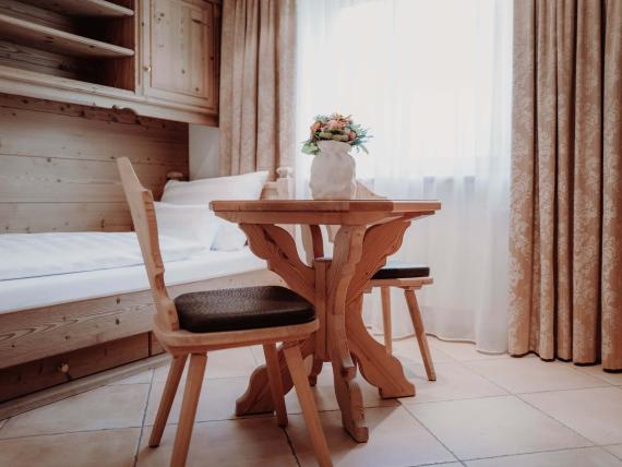Apartment Top 5a