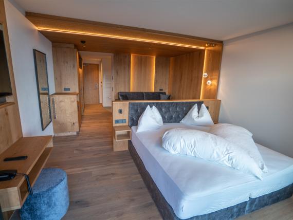 NEU! Panorama Deluxe Suite