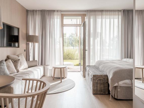 Studio mit Gartenblick