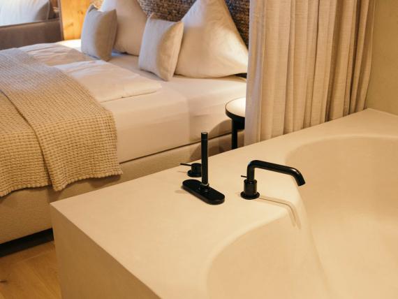 NEU! Suite XL 