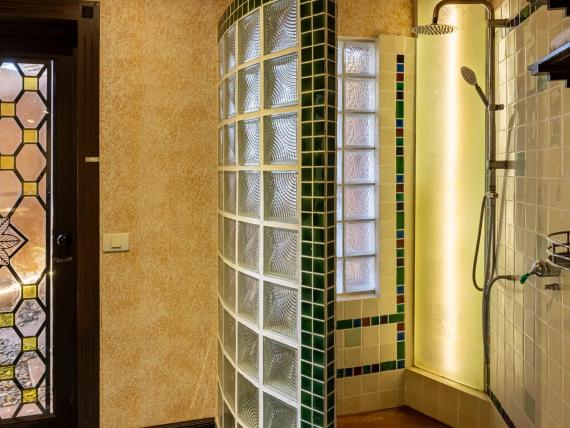 Royal Jacuzzi Villa Garden