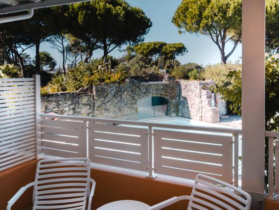 Heaven Room / Blue Heaven Room