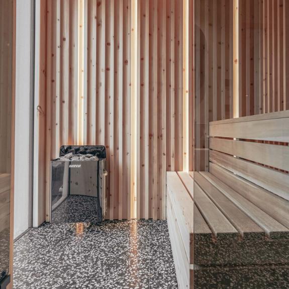 Loggia studio suite with sauna – NEW