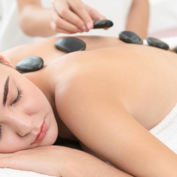 HOT-STONE-MASSAGE