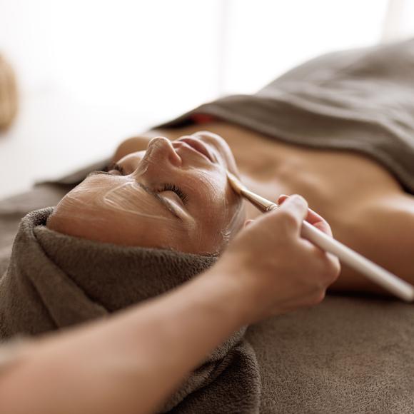 FACIAL Q – LIGHT