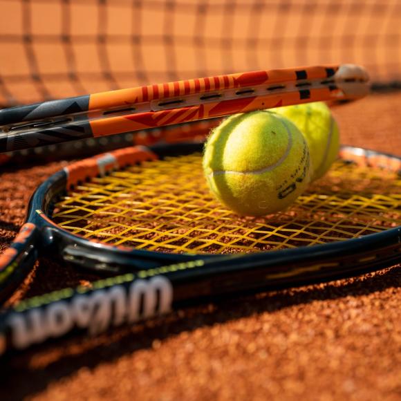 CHILD TENNIS COURSE (UP TO 12 YEARS)
