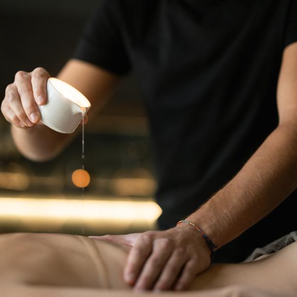 DAY SPA & FULL BODY MASSAGE