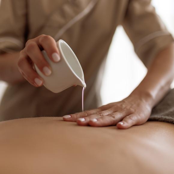 AYURVEDA ABHYANGA