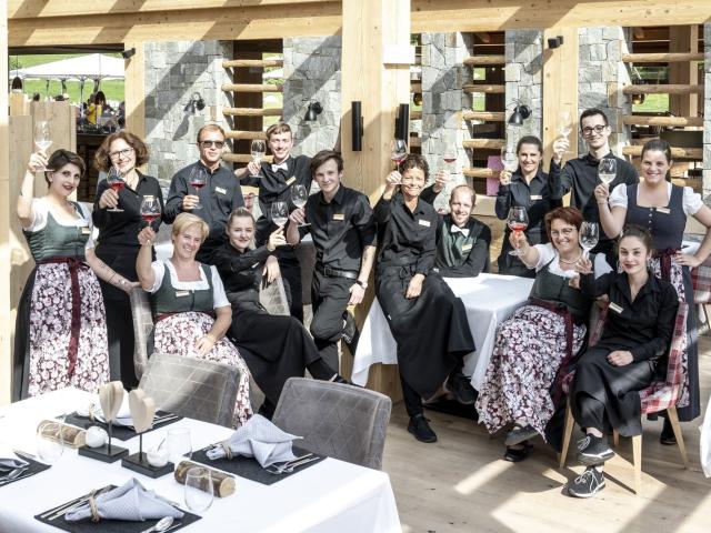 Commis de Rang - ab Juni