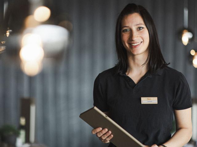 Collaboratore per il servizio serale in sala (part-time)
