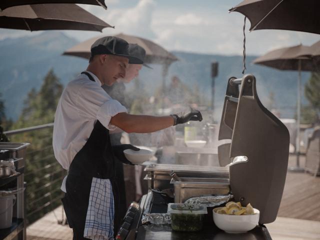 Küchenhilfe Chalet Zuegg