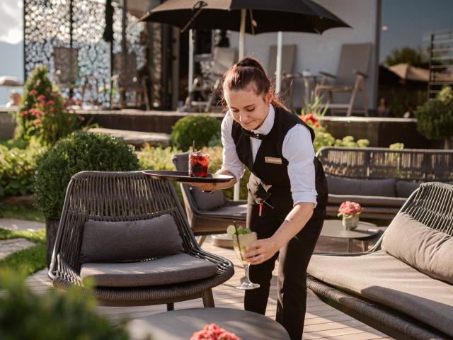Servicekraft fürs Wochenende