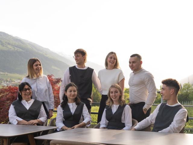 Rezeptionist/-in in Voll- oder Teilzeit 🛎️🏨🗝️