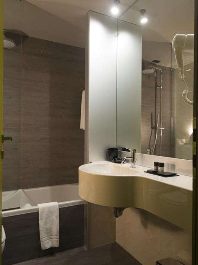 Superior Plus Room