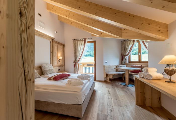 ADAMELLO ROOM