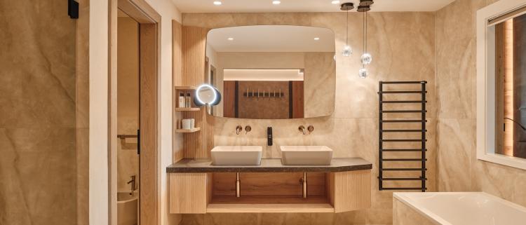 Royal Wellness-Suite