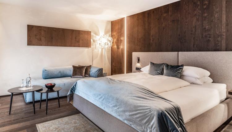 Luxury Superior Suite mountain view