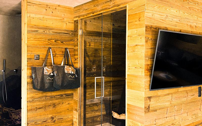 Mountain Chalet De Luxe